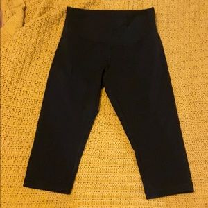 Lululemon cropped leggings